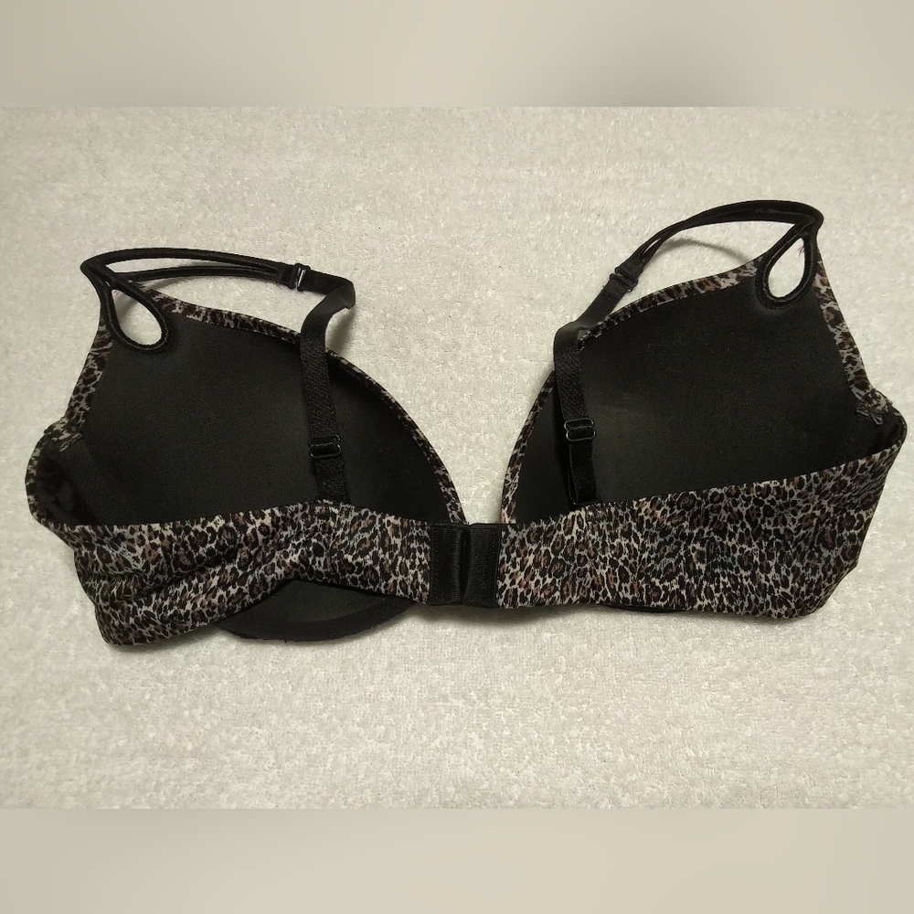 Victoria's Secret Sexy Little Things Bra - Picture 2 of 3